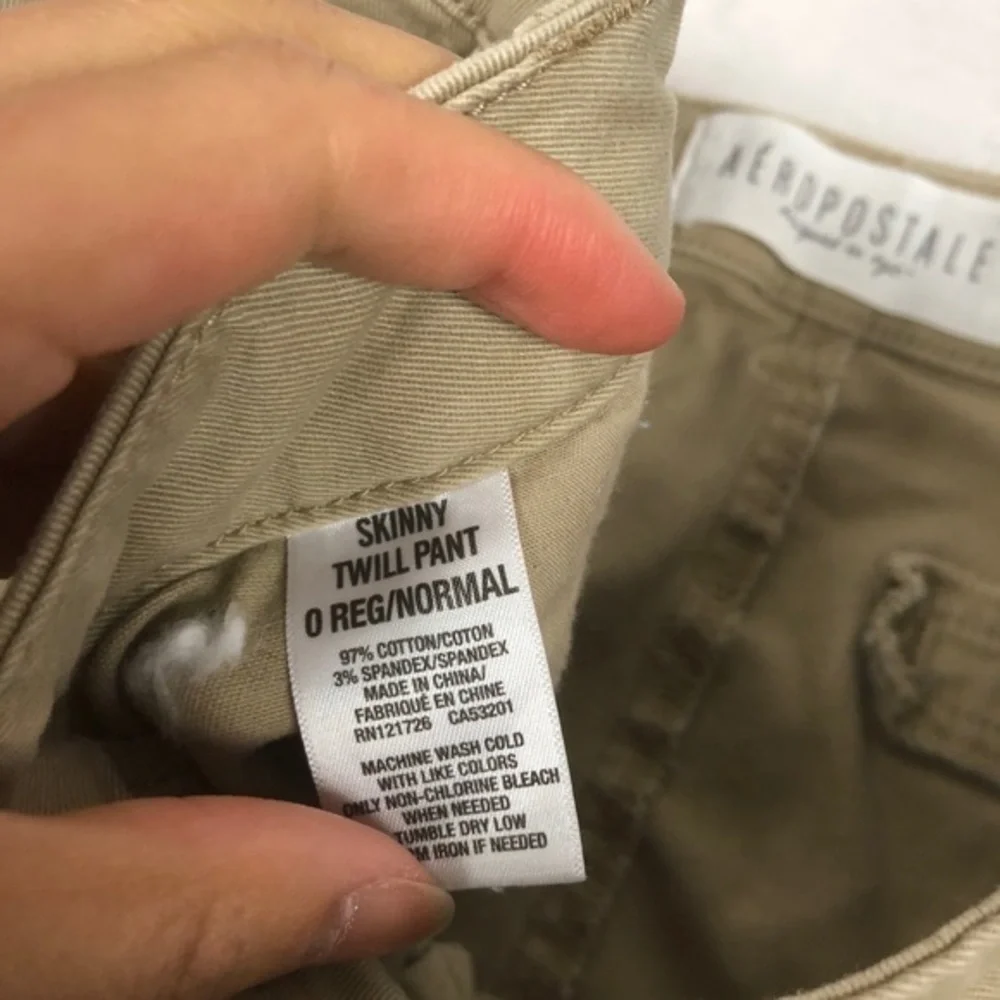 Aeropostale‎ Tan Skinny Pants